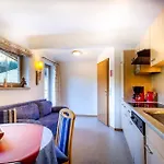 בית הארחה Haus Windegg 3*