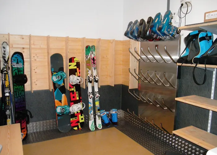 ゲストハウス Haus Windegg