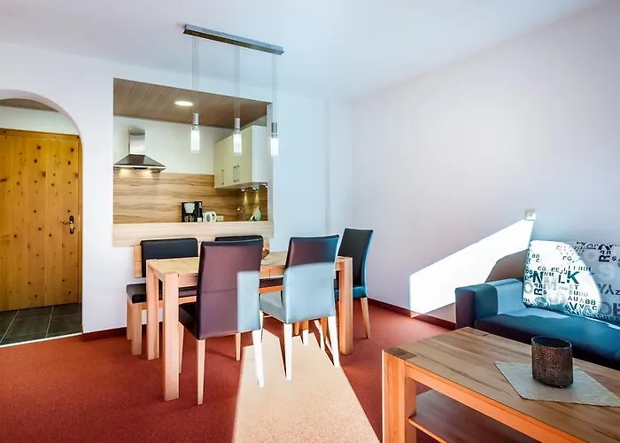 Haus Windegg ゲストハウス 3*