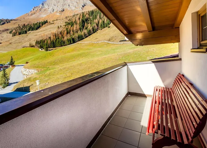 Haus Windegg トゥクス