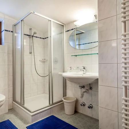 Guest house Haus Windegg 3*